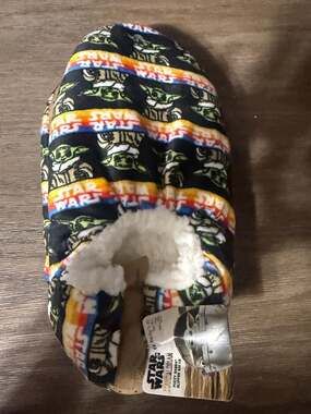 Star Wars The Mandalorian Grogu Fuzzy Babba Slipper Socks